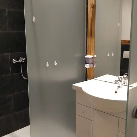 Pensionat Gaestehaus Zur Lilie 3*