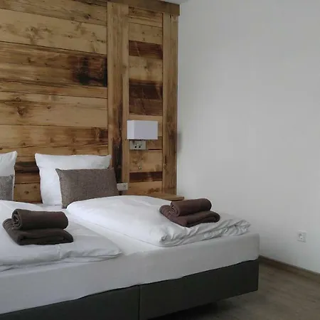 Gaestehaus Zur Lilie Pensionat